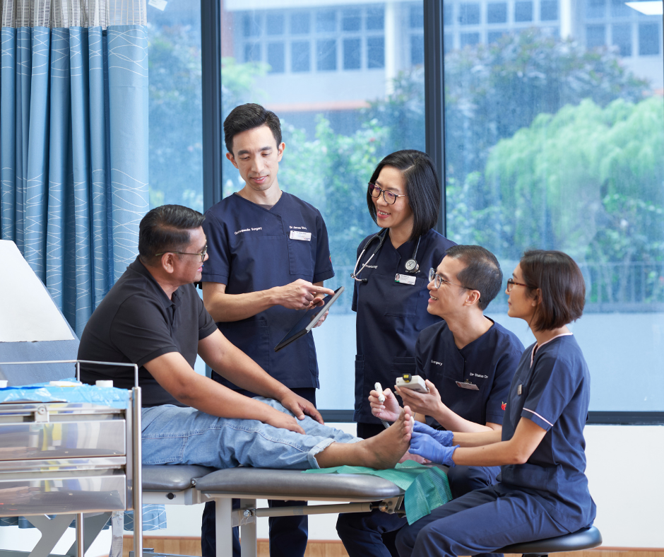 Image 8: https://cmswh.wh.com.sg/Carousel%20Image/WH_Wound-Vasular-Clinic_2.png